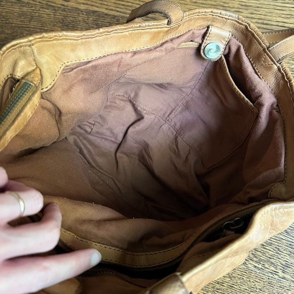 Vintage Woven Leather Purse, Perfectly Distressed and Well-Worn - Picture 8 of 14